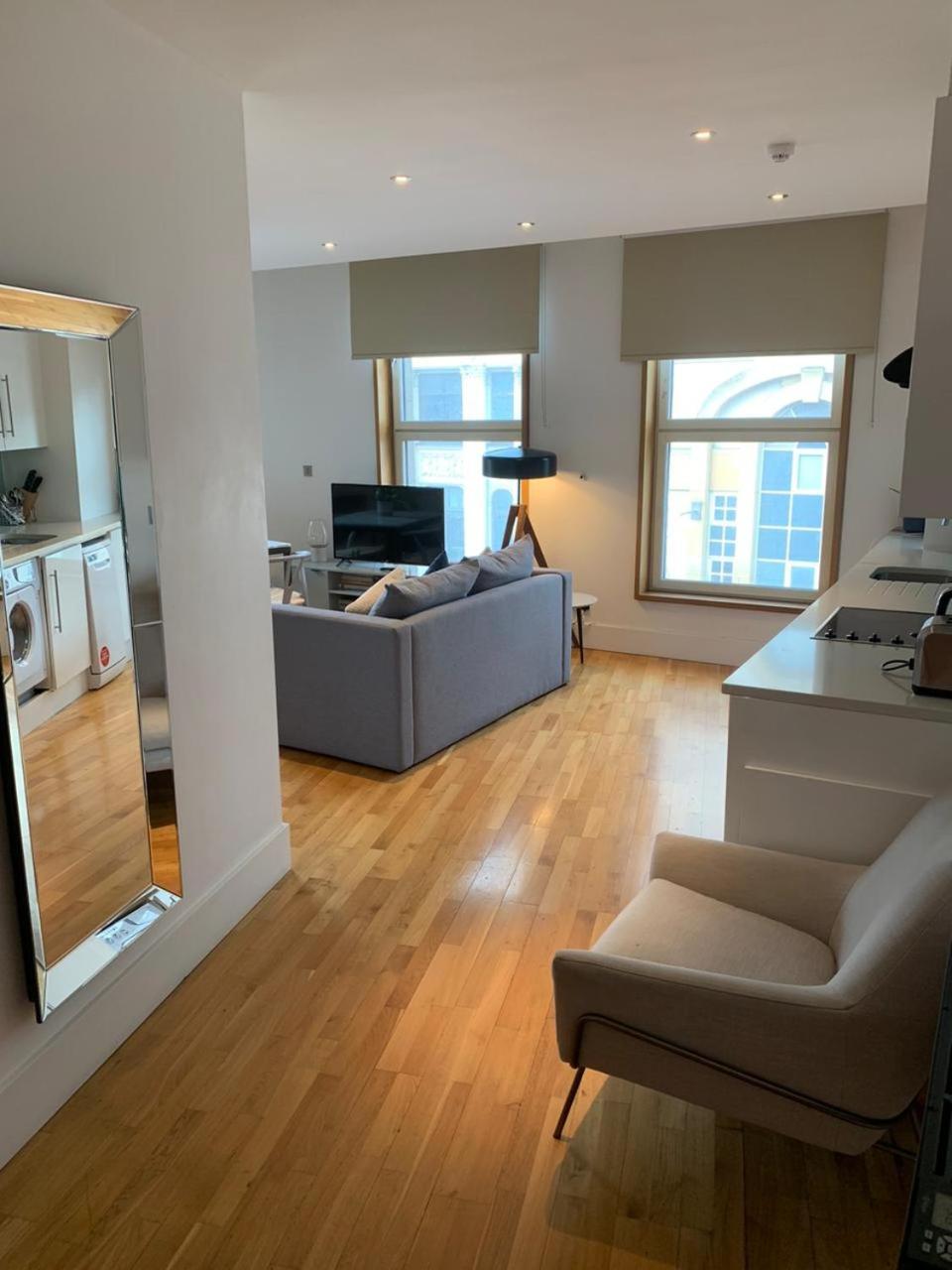 High Apartment In St James Piccadilly Cov10 لندن المظهر الخارجي الصورة